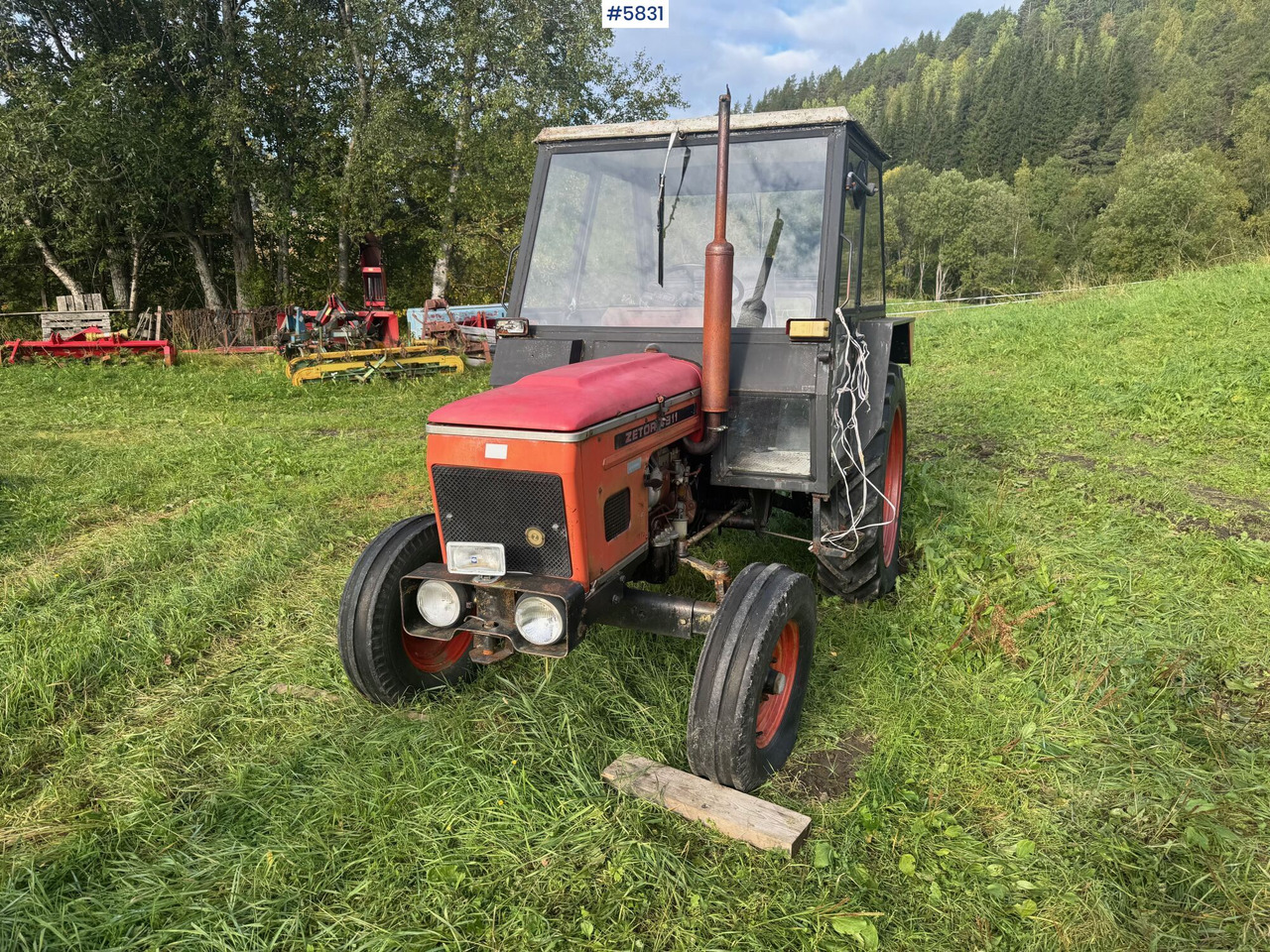 Zetor 4911 - Τρακτέρ: φωτογραφία 4 Zetor 4911 - Τρακτέρ: φωτογραφία 4