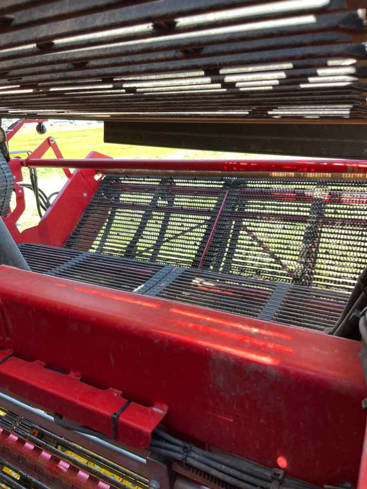 Grimme VARITRON 470 - Πατατοεξαγωγέας: φωτογραφία 5 Grimme VARITRON 470 - Πατατοεξαγωγέας: φωτογραφία 5