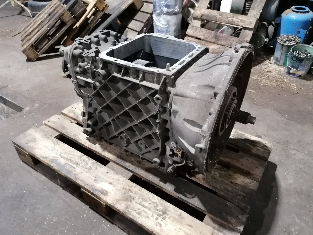 VOLVO remanufactured gearbox AT2612D - Κιβώτιο ταχυτήτων: φωτογραφία 1 VOLVO remanufactured gearbox AT2612D - Κιβώτιο ταχυτήτων: φωτογραφία 1