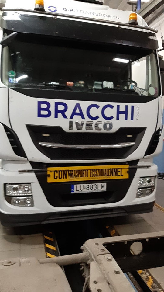 IVECO IVECO STRALIS 510 Hi-Way AS 440STX/P Euro VI z salonu Italia - Τράκτορας: φωτογραφία 4 IVECO IVECO STRALIS 510 Hi-Way AS 440STX/P Euro VI z salonu Italia - Τράκτορας: φωτογραφία 4