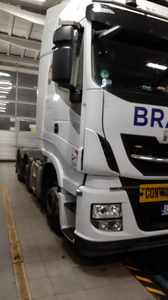 IVECO IVECO STRALIS 510 Hi-Way AS 440STX/P Euro VI z salonu Italia - Τράκτορας: φωτογραφία 5 IVECO IVECO STRALIS 510 Hi-Way AS 440STX/P Euro VI z salonu Italia - Τράκτορας: φωτογραφία 5