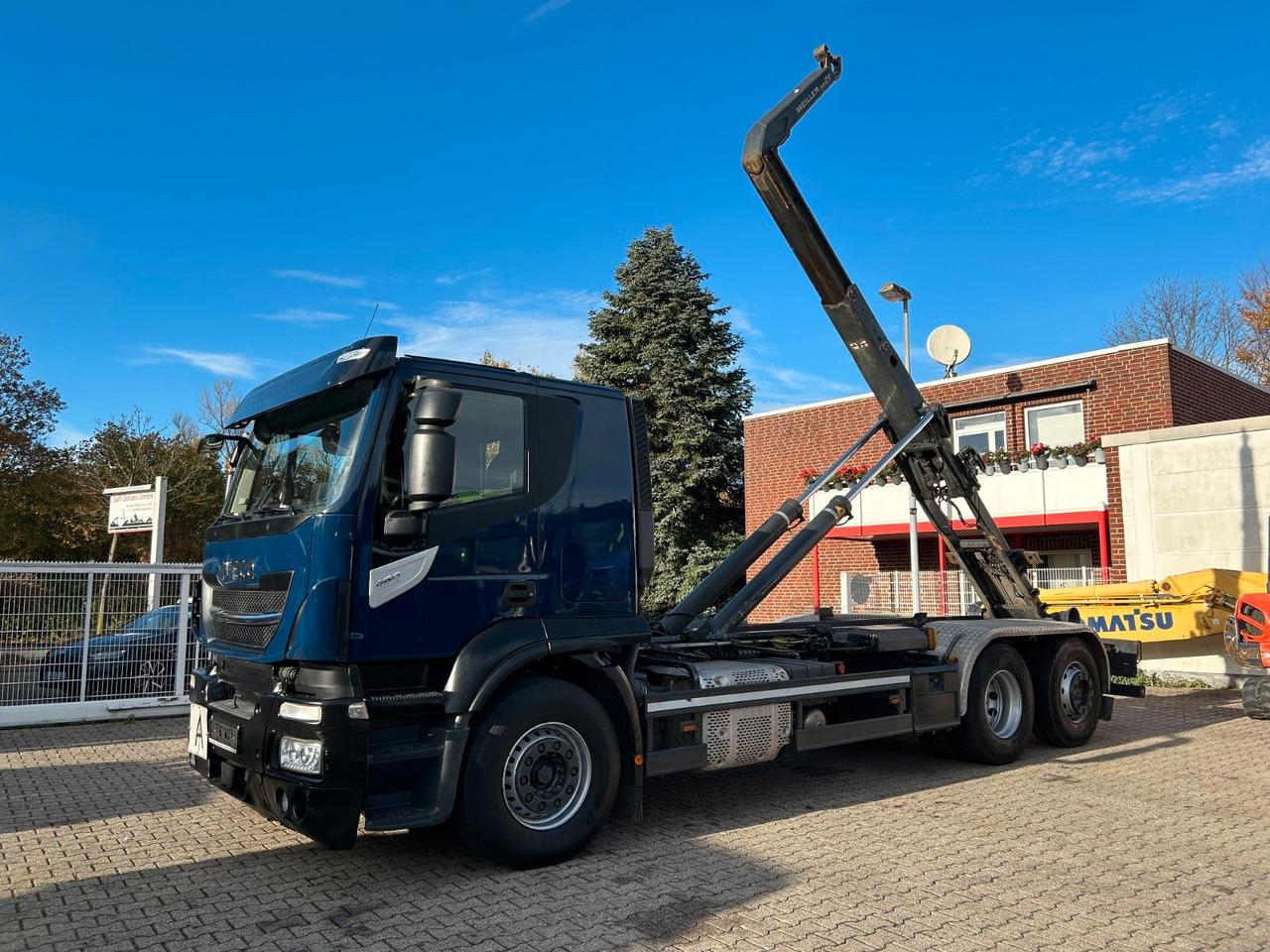 Iveco 460 Stralis MEILLER Abroller mit LIft-Lenkachse - Φορτηγό φόρτωσης γάντζου: φωτογραφία 2 Iveco 460 Stralis MEILLER Abroller mit LIft-Lenkachse - Φορτηγό φόρτωσης γάντζου: φωτογραφία 2