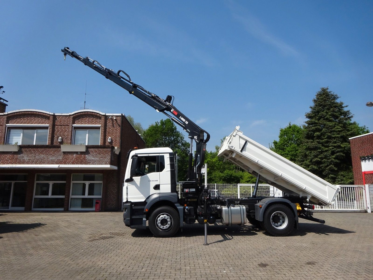 MAN 22.400 TGS + HIAB X-HIDUO 138 Kran - Φορτηγό ανατρεπόμενο, Φορτηγό με γερανό: φωτογραφία 4 MAN 22.400 TGS + HIAB X-HIDUO 138 Kran - Φορτηγό ανατρεπόμενο, Φορτηγό με γερανό: φωτογραφία 4