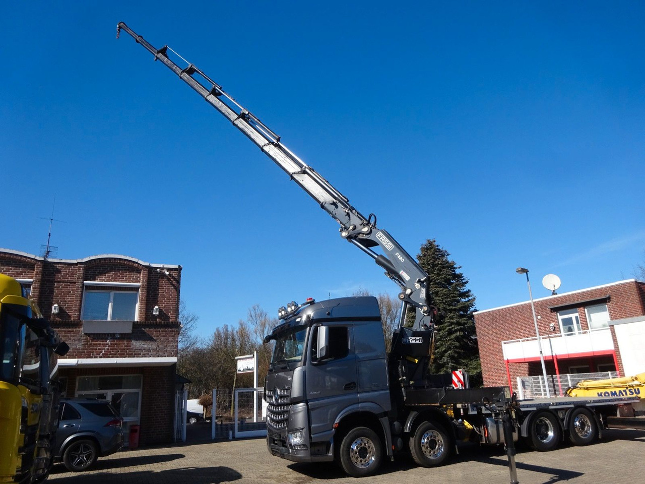Mercedes-Benz 3453 Plattform + Fassi F820 Kran 8x2 Mercedes-Benz 3453 FASSI F820 Kran 8x Hydr. Ausschub - Φορτηγό με γερανό, Φορτηγό με ανοιχτή καρότσα: φωτογραφία 5 Mercedes-Benz 3453 Plattform + Fassi F820 Kran 8x2 Mercedes-Benz 3453 FASSI F820 Kran 8x Hydr. Ausschub - Φορτηγό με γερανό, Φορτηγό με ανοιχτή καρότσα: φωτογραφία 5