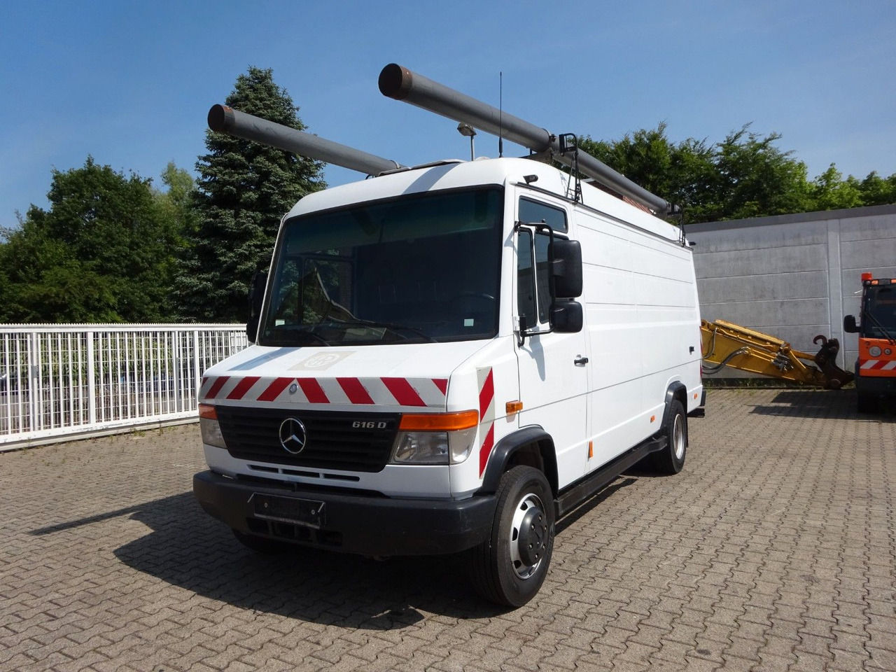 Mercedes-Benz 616D Vario Kastenwagen 4x2 - Βαν: φωτογραφία 1 Mercedes-Benz 616D Vario Kastenwagen 4x2 - Βαν: φωτογραφία 1