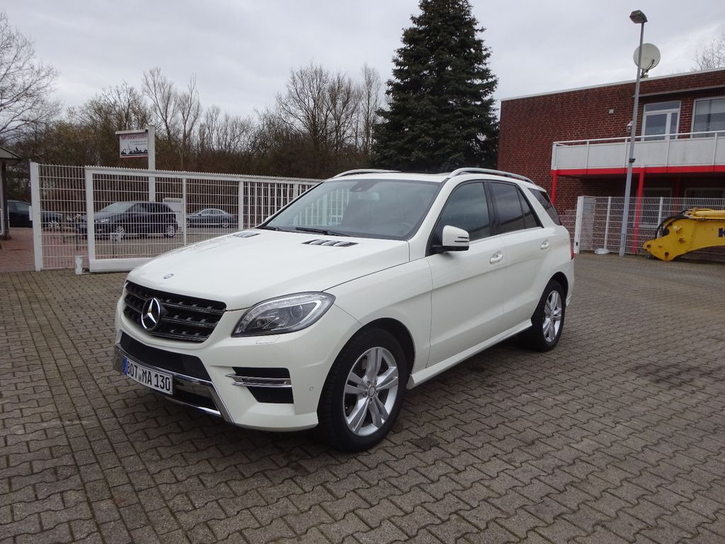 Mercedes-Benz ML 350 CDI BlueTec - SUV: φωτογραφία 1 Mercedes-Benz ML 350 CDI BlueTec - SUV: φωτογραφία 1
