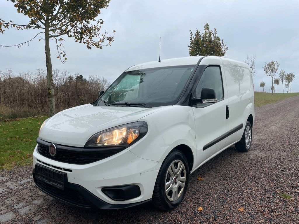 Fiat Doblò Basis Kasten - Μικρό βαν: φωτογραφία 1 Fiat Doblò Basis Kasten - Μικρό βαν: φωτογραφία 1