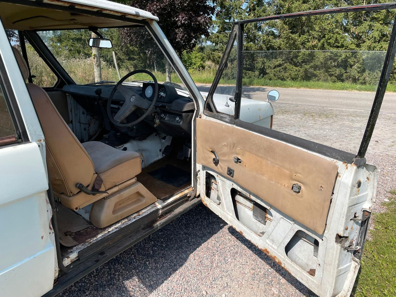 SUV Land Rover Range Rover Classic Suffix A: φωτογραφία 24