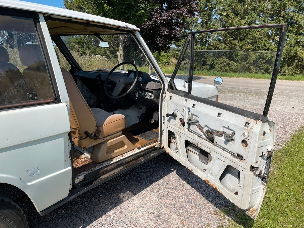 SUV Land Rover Range Rover Classic Suffix A: φωτογραφία 13