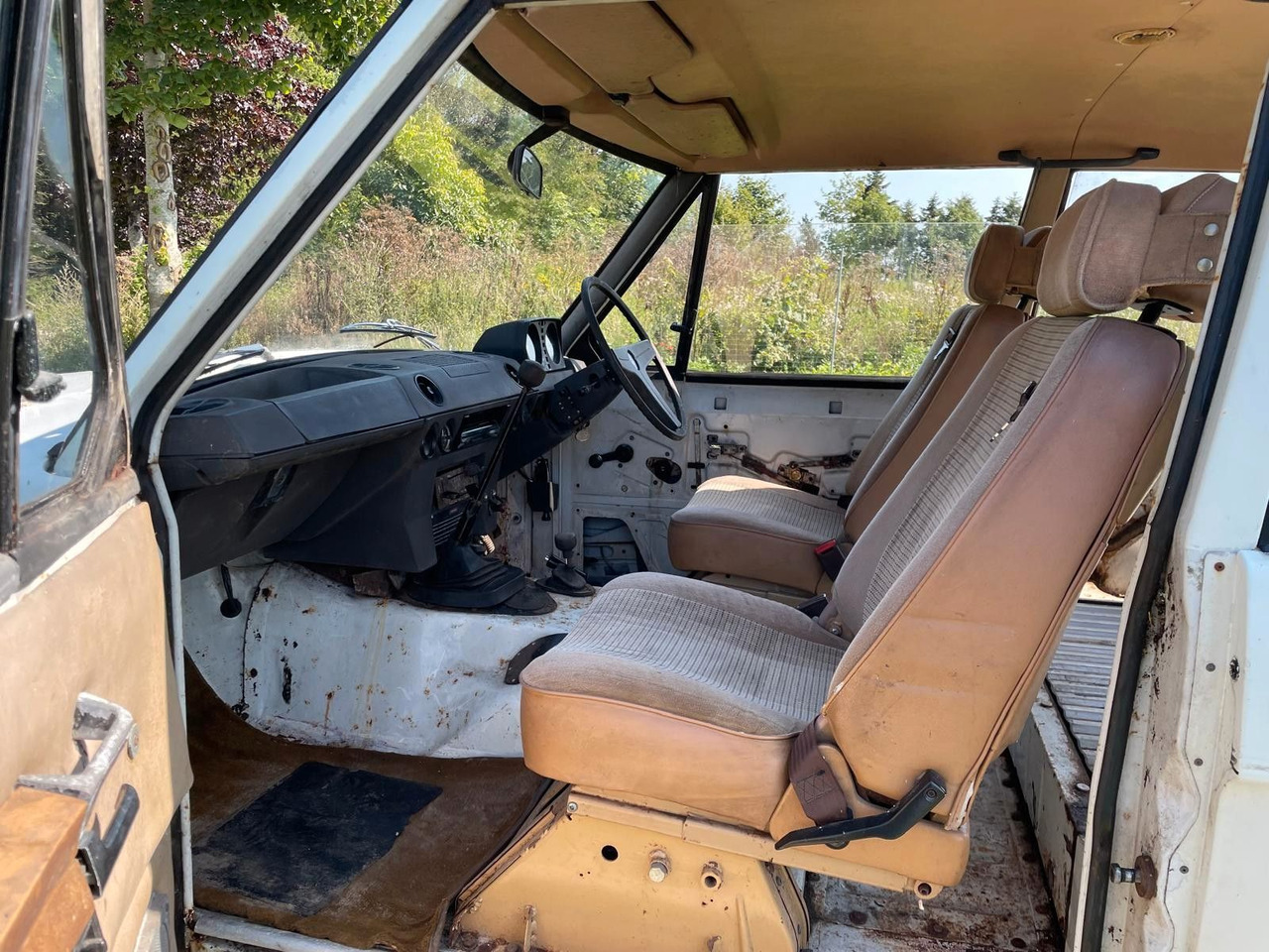 SUV Land Rover Range Rover Classic Suffix A: φωτογραφία 11