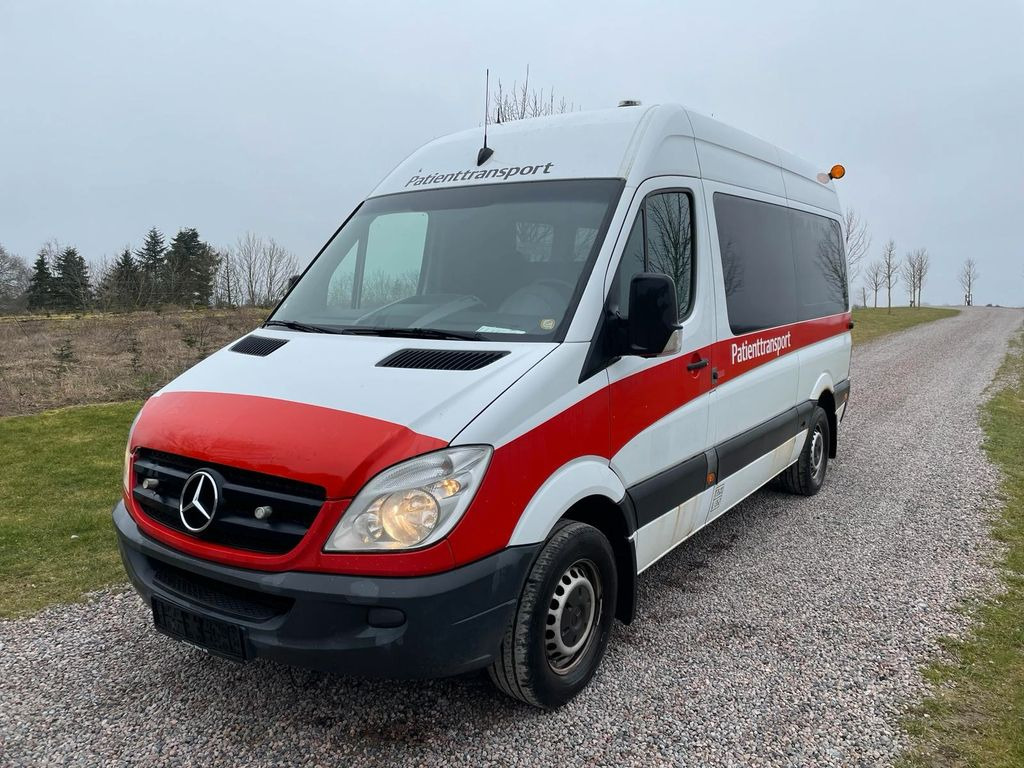 Mercedes-Benz Sprinter 315 CDI *ambulance *5800 € netto - Ασθενοφόρο: φωτογραφία 1 Mercedes-Benz Sprinter 315 CDI *ambulance *5800 € netto - Ασθενοφόρο: φωτογραφία 1