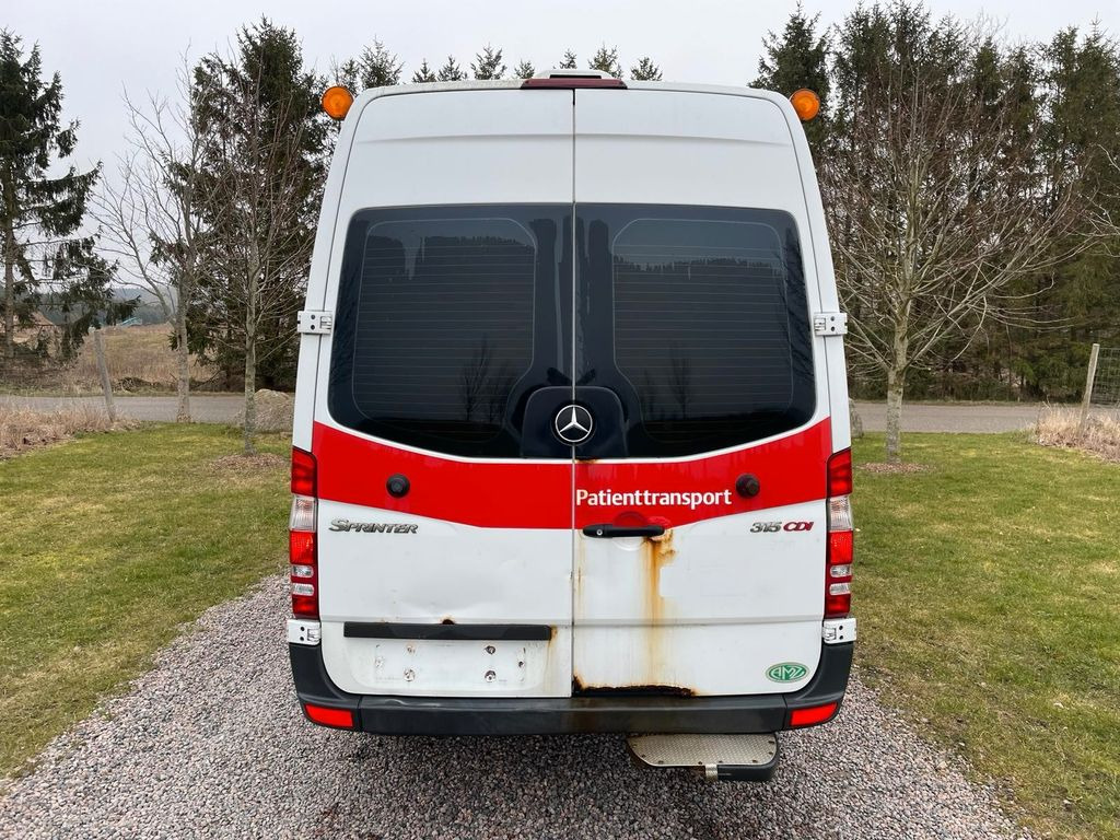 Mercedes-Benz Sprinter 315 CDI *ambulance *5800 € netto - Ασθενοφόρο: φωτογραφία 4 Mercedes-Benz Sprinter 315 CDI *ambulance *5800 € netto - Ασθενοφόρο: φωτογραφία 4