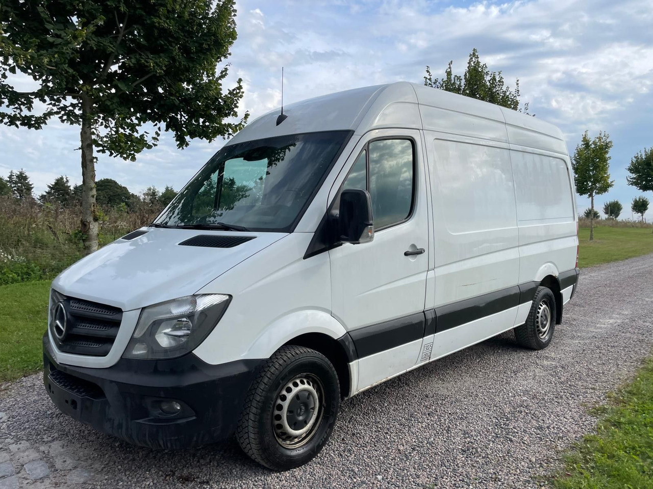 Mercedes-Benz Sprinter II Kasten 216 CDI Lang + Hoch - Μικρό βαν: φωτογραφία 2 Mercedes-Benz Sprinter II Kasten 216 CDI Lang + Hoch - Μικρό βαν: φωτογραφία 2