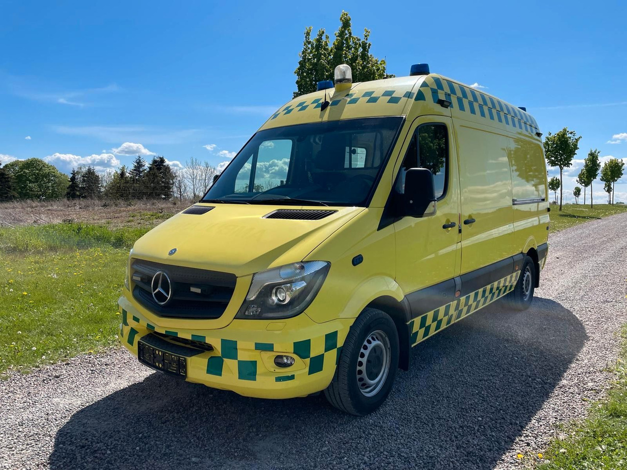 Mercedes-Benz Sprinter II Kasten 316 CDI Aut Ambulance* - Ασθενοφόρο: φωτογραφία 1 Mercedes-Benz Sprinter II Kasten 316 CDI Aut Ambulance* - Ασθενοφόρο: φωτογραφία 1