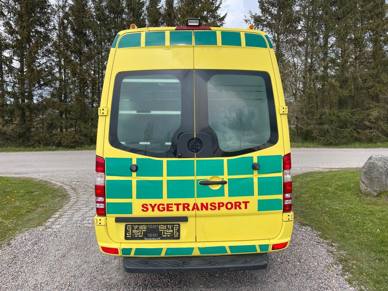 Mercedes-Benz Sprinter II kasten 316 CDI Aut - Ασθενοφόρο: φωτογραφία 4 Mercedes-Benz Sprinter II kasten 316 CDI Aut - Ασθενοφόρο: φωτογραφία 4