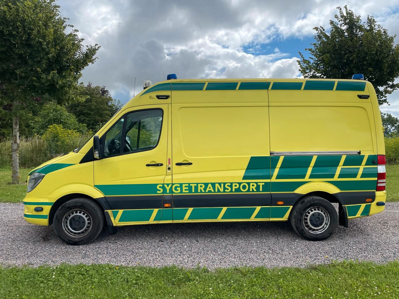 Mercedes-Benz Sprinter Kasten 316 CDI Aut - Ασθενοφόρο: φωτογραφία 2 Mercedes-Benz Sprinter Kasten 316 CDI Aut - Ασθενοφόρο: φωτογραφία 2