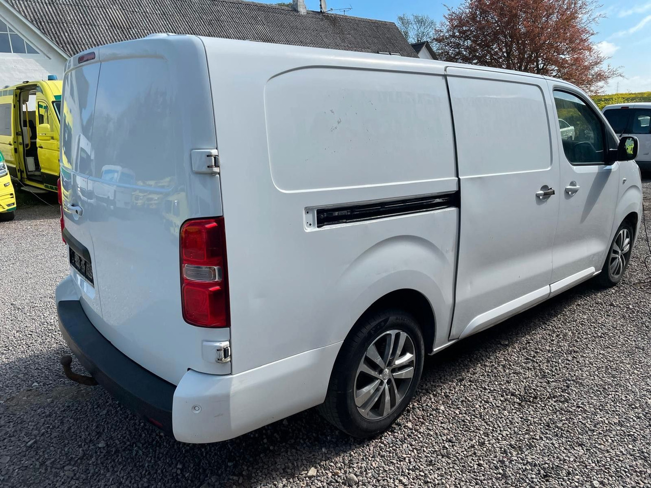 Peugeot Expert Kasten Premium L3 BlueHDi 2,0 *Defect* - Μικρό βαν: φωτογραφία 5 Peugeot Expert Kasten Premium L3 BlueHDi 2,0 *Defect* - Μικρό βαν: φωτογραφία 5