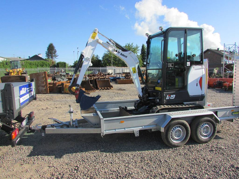 Bobcat E 19 + Anhänger Unsinn 3618-35-14 - Μίνι εκσκαφέας: φωτογραφία 2 Bobcat E 19 + Anhänger Unsinn 3618-35-14 - Μίνι εκσκαφέας: φωτογραφία 2
