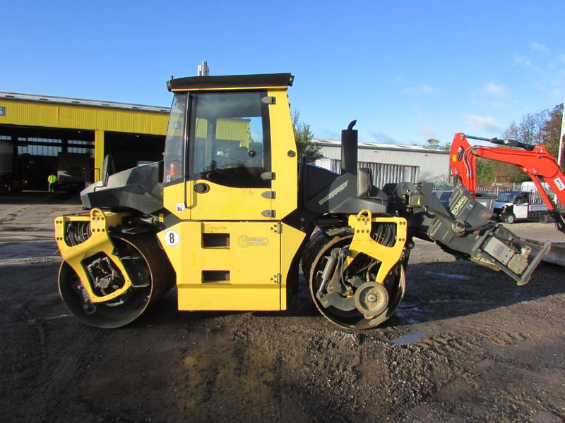 Bomag BW 154 A P-4 AM / Asphaltmanager Walze - Οδοστρωτήρας: φωτογραφία 1 Bomag BW 154 A P-4 AM / Asphaltmanager Walze - Οδοστρωτήρας: φωτογραφία 1