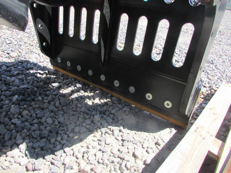 MB CRUSHER G 1000 S4 Sortiergreifer 14.000 EUR - Αρπάγη για Κατασκευή μηχανήματα: φωτογραφία 4 MB CRUSHER G 1000 S4 Sortiergreifer 14.000 EUR - Αρπάγη για Κατασκευή μηχανήματα: φωτογραφία 4