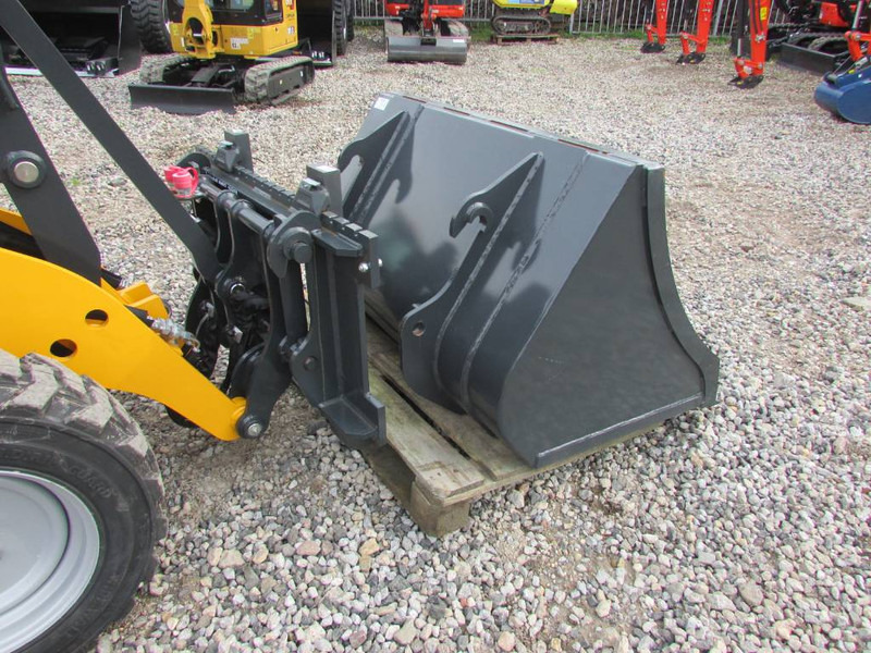 Schäffer 2428 SLT Schmalspur Radlader 32.500 Schaeffer - Ερπυστριοφόρος μικρός φορτωτής: φωτογραφία 3 Schäffer 2428 SLT Schmalspur Radlader 32.500 Schaeffer - Ερπυστριοφόρος μικρός φορτωτής: φωτογραφία 3