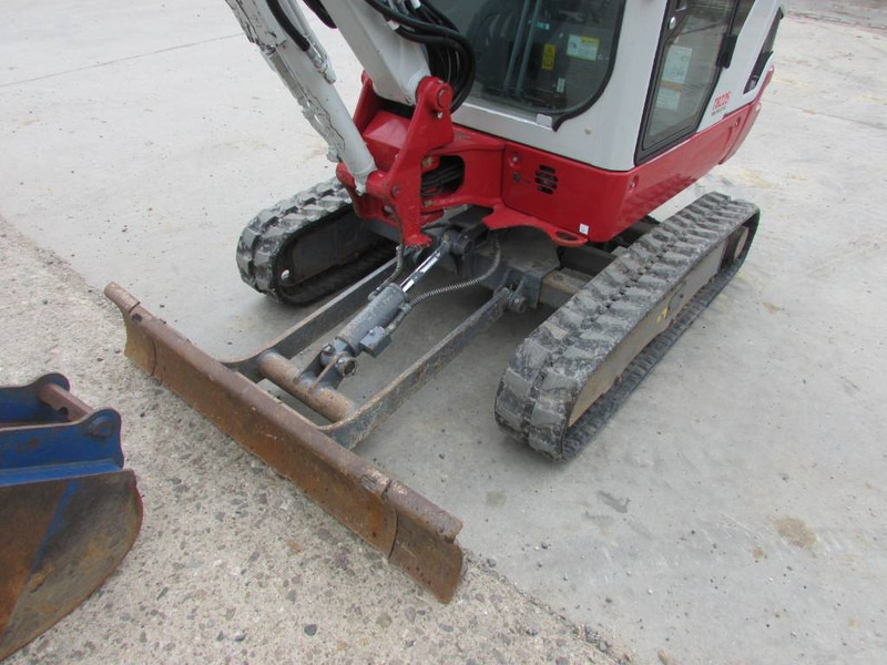Takeuchi TB225 V3 Minibagger 32.000 EUR net - Μίνι εκσκαφέας: φωτογραφία 3 Takeuchi TB225 V3 Minibagger 32.000 EUR net - Μίνι εκσκαφέας: φωτογραφία 3