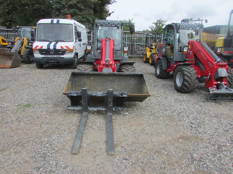 Weidemann 2080Teleskop Radlader 53.000 EUR - Τηλεσκοπικός μπροστινός φορτωτής: φωτογραφία 3 Weidemann 2080Teleskop Radlader 53.000 EUR - Τηλεσκοπικός μπροστινός φορτωτής: φωτογραφία 3