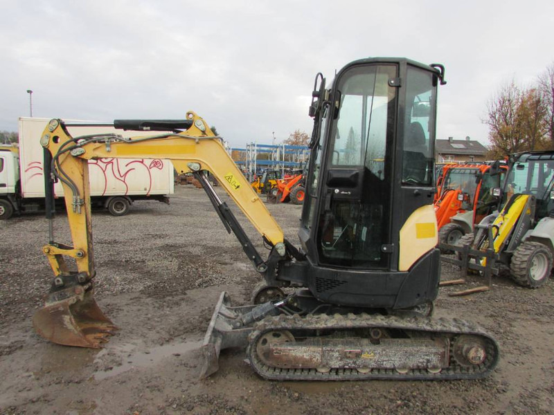 Yanmar Vio 25-4 Minibagger 19.500 EUR - Μίνι εκσκαφέας: φωτογραφία 1 Yanmar Vio 25-4 Minibagger 19.500 EUR - Μίνι εκσκαφέας: φωτογραφία 1