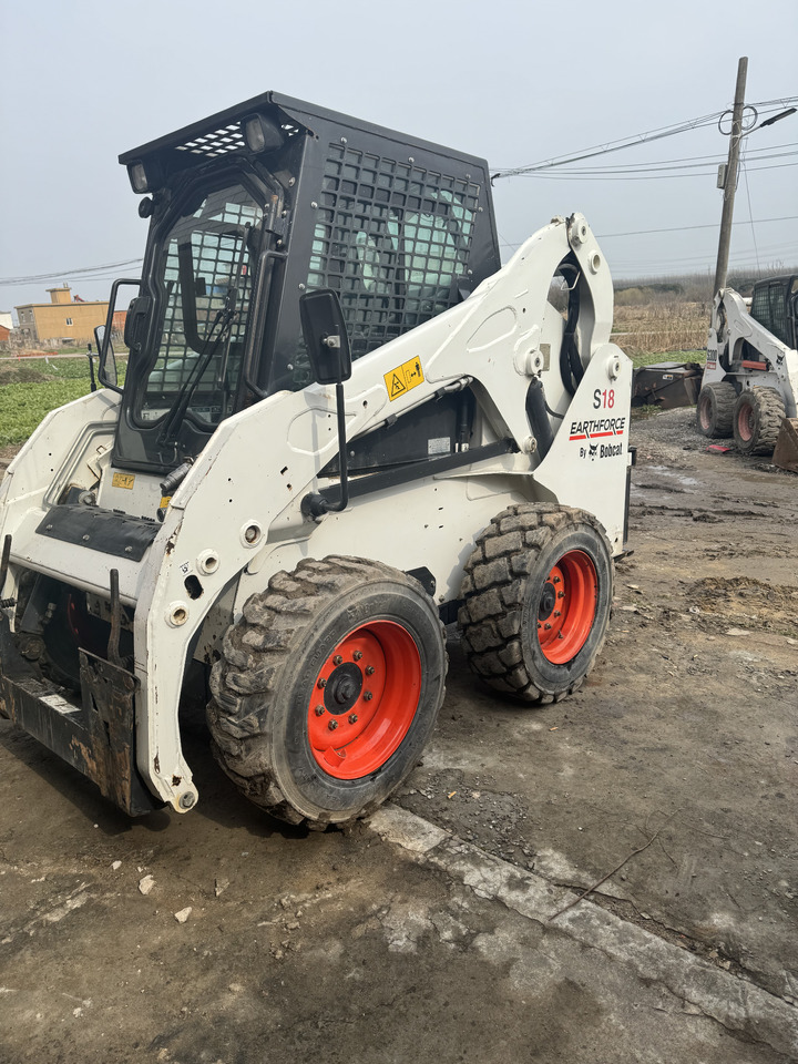 BOBCAT S18 - Φορτωτής πλάγιας ολίσθησης: φωτογραφία 3 BOBCAT S18 - Φορτωτής πλάγιας ολίσθησης: φωτογραφία 3