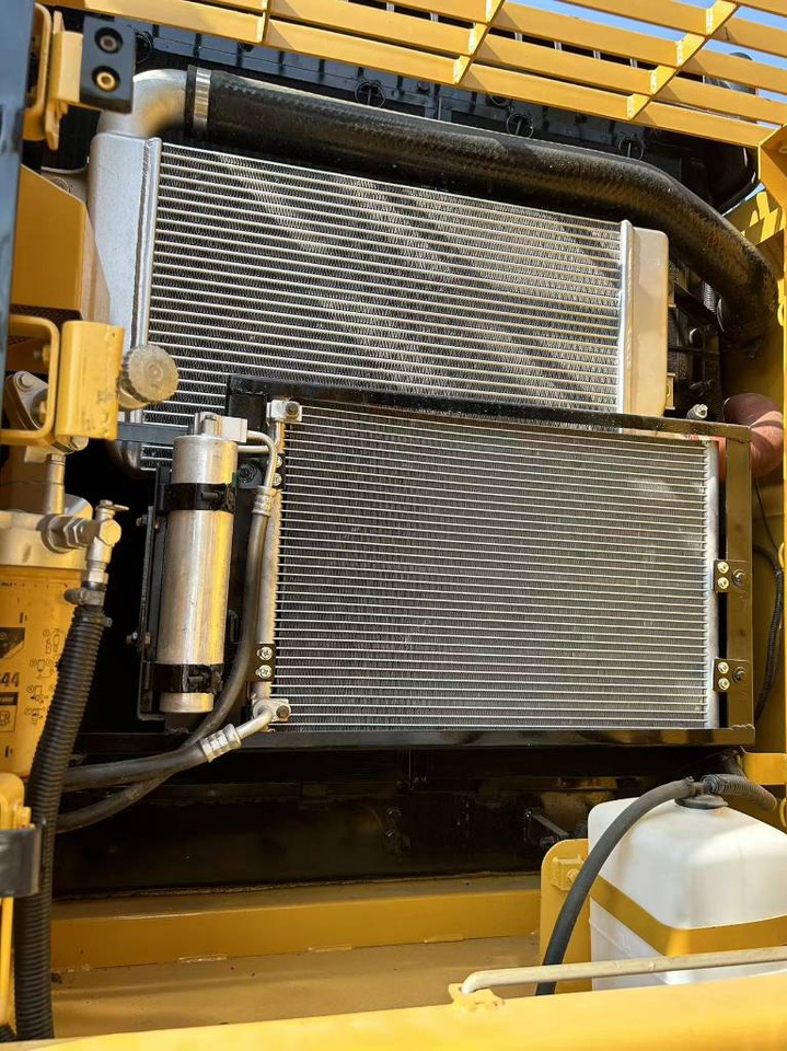 CAT 320D2 - Ερπυστριοφόρος εκσκαφέας: φωτογραφία 5 CAT 320D2 - Ερπυστριοφόρος εκσκαφέας: φωτογραφία 5
