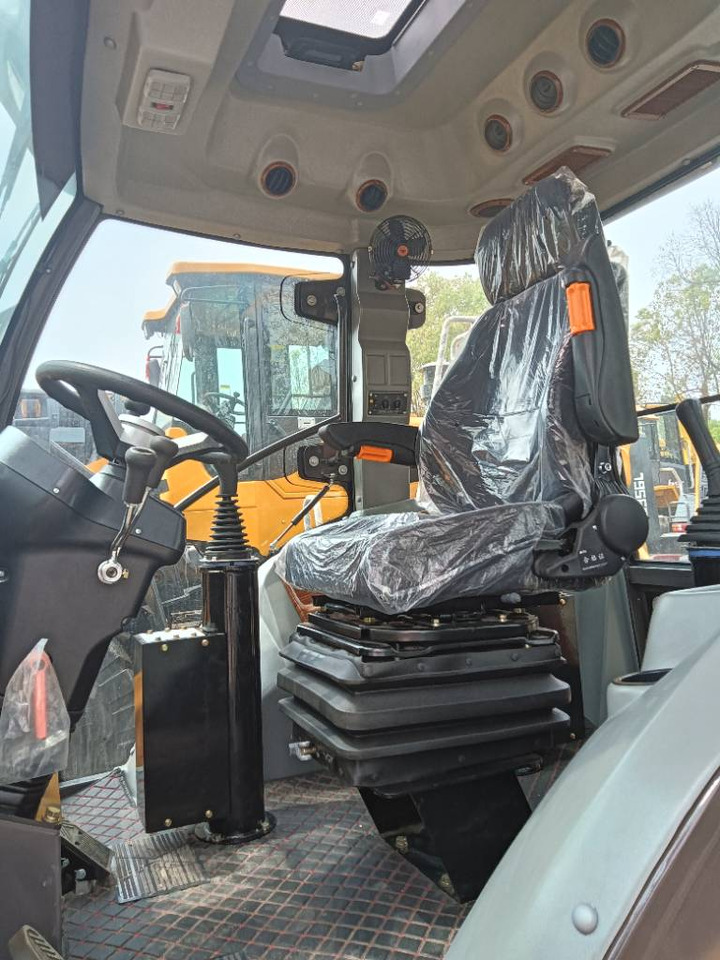 CAT 420F - Φορτωτής εκσκαφέας: φωτογραφία 5 CAT 420F - Φορτωτής εκσκαφέας: φωτογραφία 5