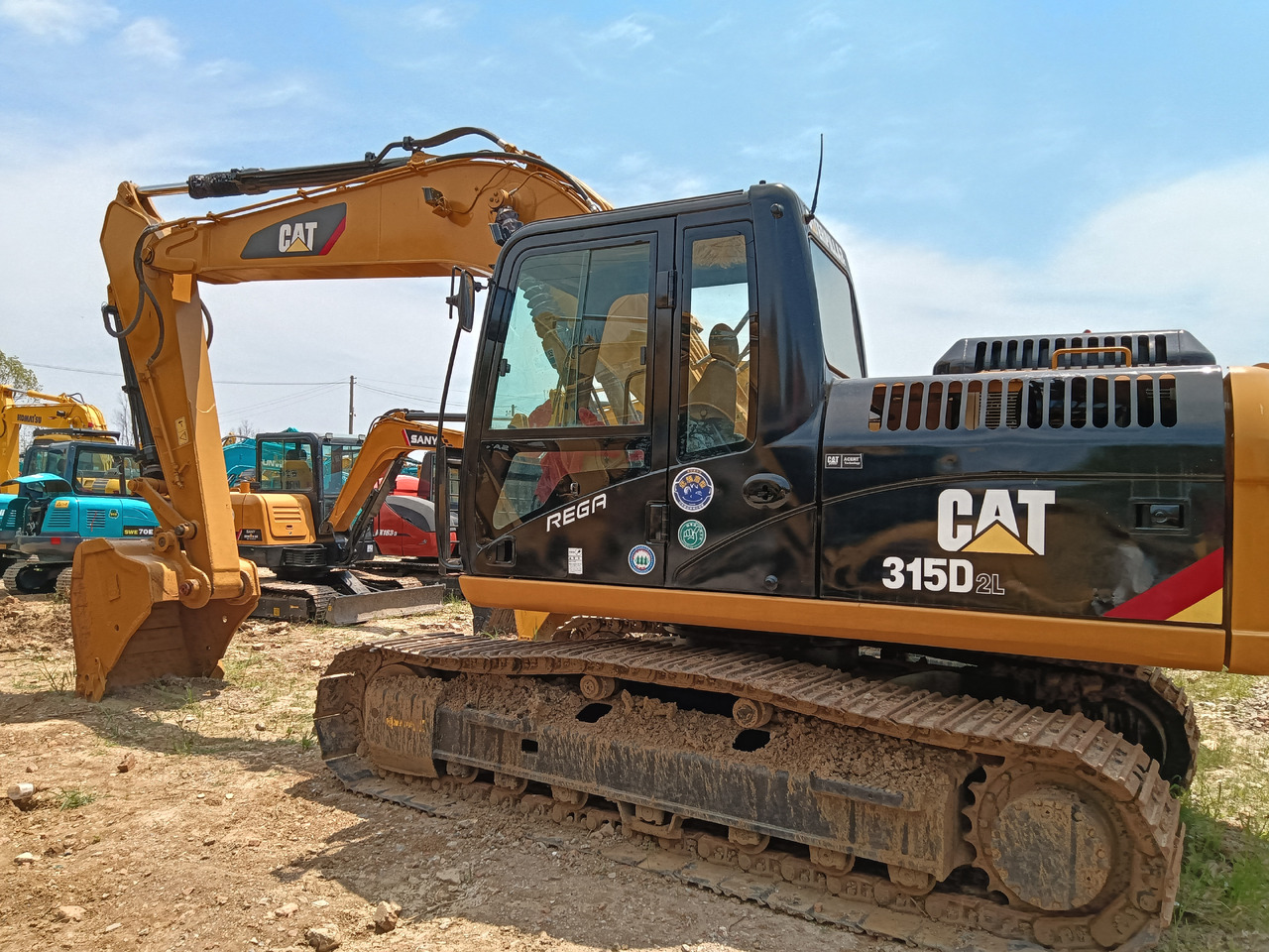 CATERPILLAR 315D2L - Ερπυστριοφόρος εκσκαφέας: φωτογραφία 1 CATERPILLAR 315D2L - Ερπυστριοφόρος εκσκαφέας: φωτογραφία 1