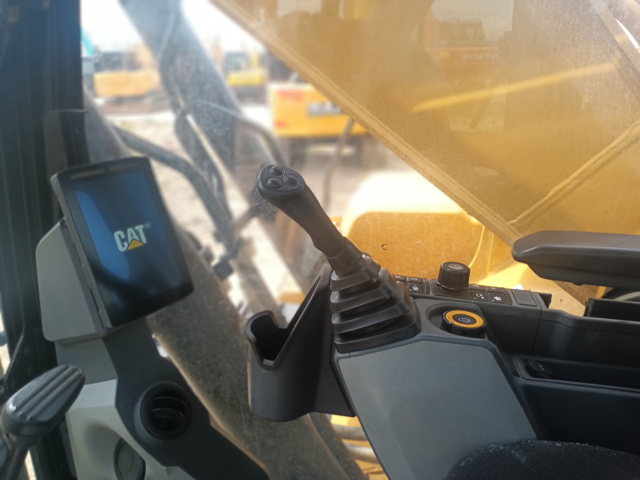 CATERPILLAR 336GC - Ερπυστριοφόρος εκσκαφέας: φωτογραφία 5 CATERPILLAR 336GC - Ερπυστριοφόρος εκσκαφέας: φωτογραφία 5