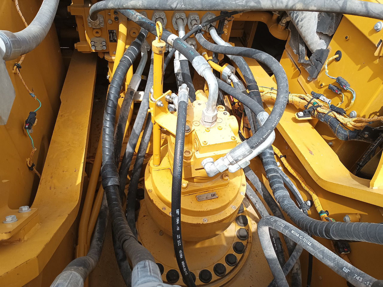 Ερπυστριοφόρος εκσκαφέας CATERPILLAR 336GC: φωτογραφία 9