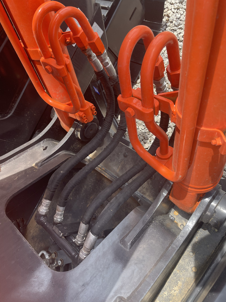 Hitachi ZX200 - Ερπυστριοφόρος εκσκαφέας: φωτογραφία 5 Hitachi ZX200 - Ερπυστριοφόρος εκσκαφέας: φωτογραφία 5