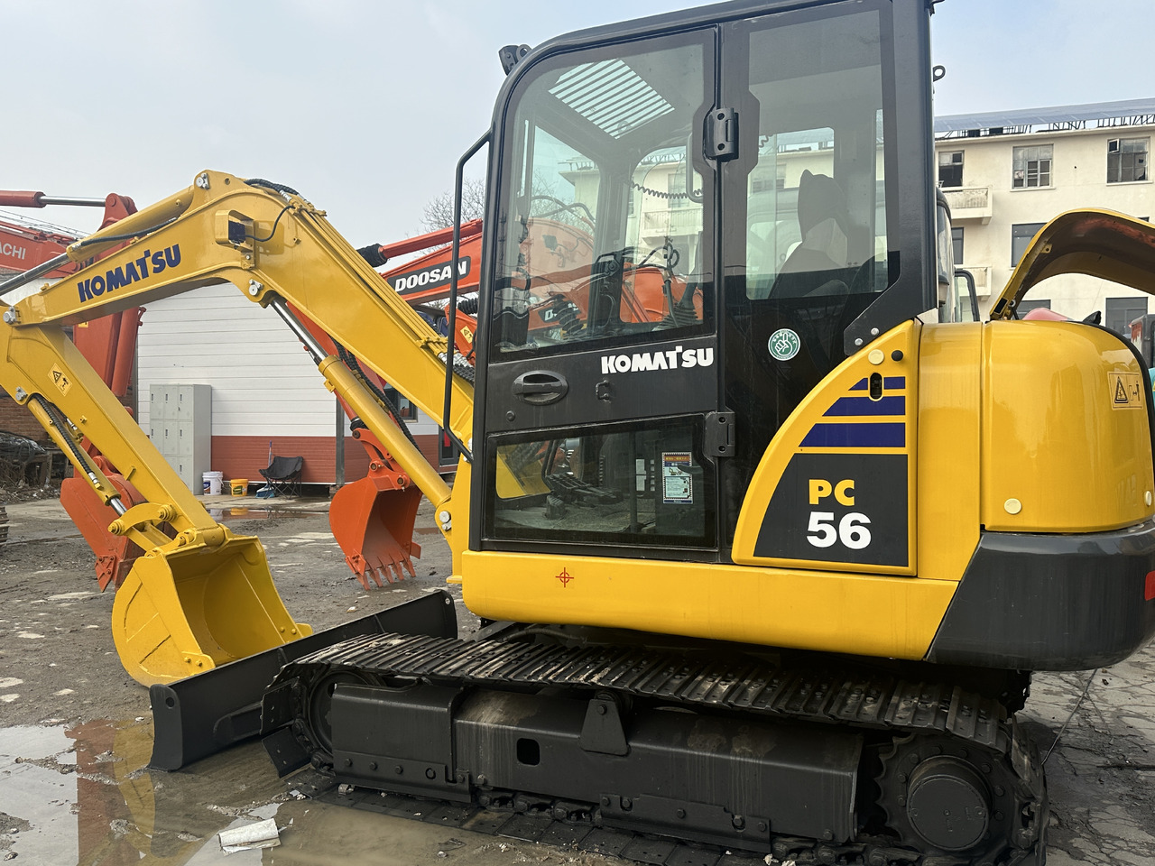 KOMATSU PC56-3 - Μίνι εκσκαφέας: φωτογραφία 1 KOMATSU PC56-3 - Μίνι εκσκαφέας: φωτογραφία 1