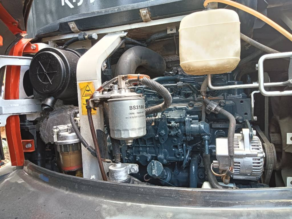 KUBOTA KX 165 - Ερπυστριοφόρος εκσκαφέας: φωτογραφία 4 KUBOTA KX 165 - Ερπυστριοφόρος εκσκαφέας: φωτογραφία 4