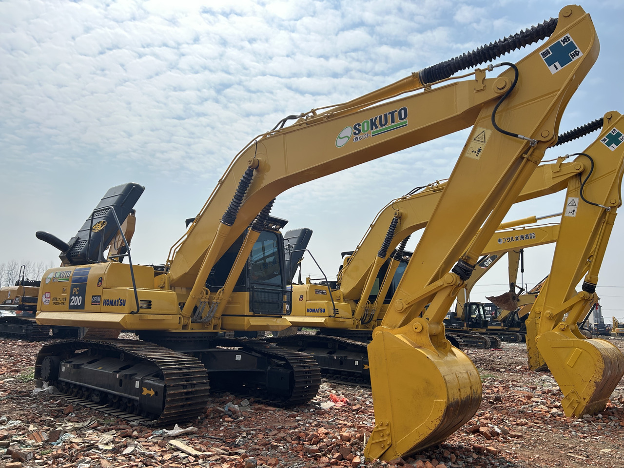 Komatsu PC 200-8 - Ερπυστριοφόρος εκσκαφέας: φωτογραφία 2 Komatsu PC 200-8 - Ερπυστριοφόρος εκσκαφέας: φωτογραφία 2
