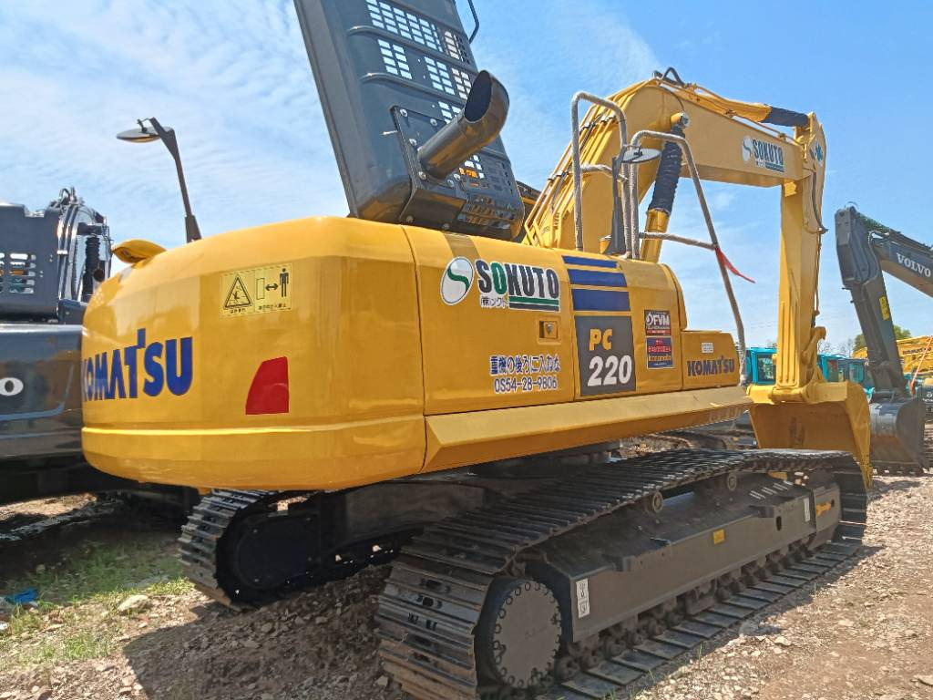 Komatsu PC 220-8 - Ερπυστριοφόρος εκσκαφέας: φωτογραφία 2 Komatsu PC 220-8 - Ερπυστριοφόρος εκσκαφέας: φωτογραφία 2