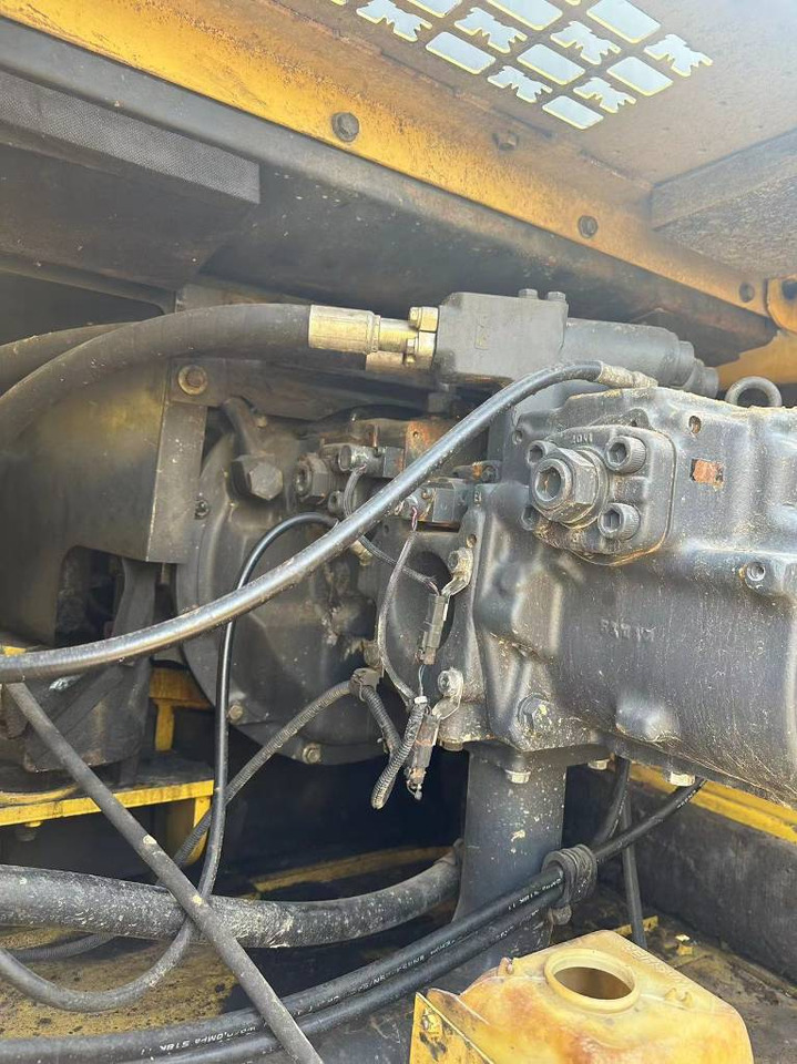 Komatsu PC 400-8 - Ερπυστριοφόρος εκσκαφέας: φωτογραφία 5 Komatsu PC 400-8 - Ερπυστριοφόρος εκσκαφέας: φωτογραφία 5