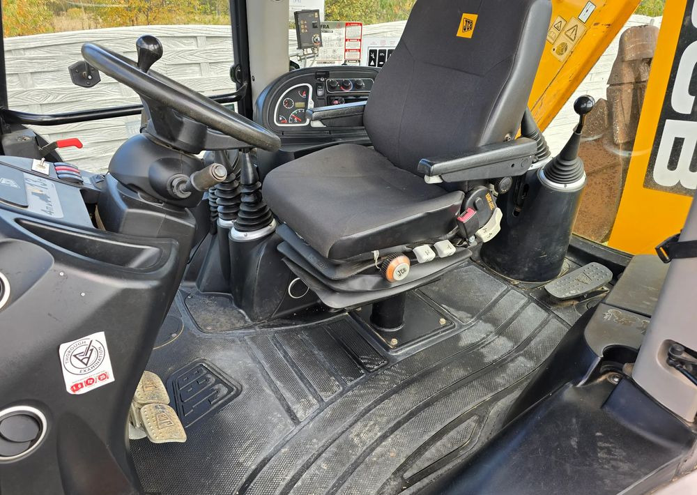 JCB - Φορτωτής εκσκαφέας: φωτογραφία 3 JCB - Φορτωτής εκσκαφέας: φωτογραφία 3