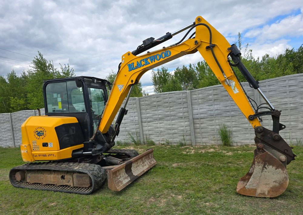 JCB - Ερπυστριοφόρος εκσκαφέας: φωτογραφία 1 JCB - Ερπυστριοφόρος εκσκαφέας: φωτογραφία 1