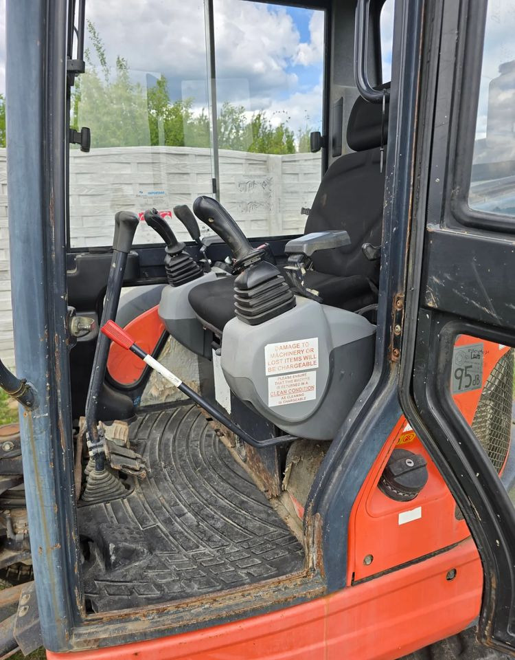 Kubota - Μίνι εκσκαφέας: φωτογραφία 3 Kubota - Μίνι εκσκαφέας: φωτογραφία 3