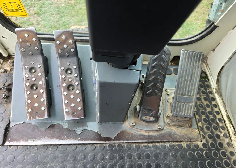 Terex - Τροχοφόρος εκσκαφέας: φωτογραφία 5 Terex - Τροχοφόρος εκσκαφέας: φωτογραφία 5