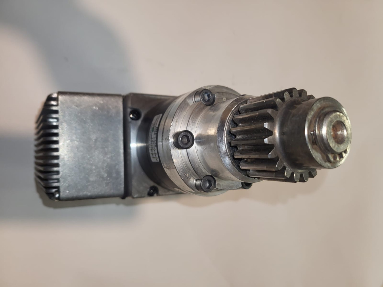 BT steering motor 7596767001 - Ανταλλακτικό για Ανυψωτικό μηχάνημα: φωτογραφία 3 BT steering motor 7596767001 - Ανταλλακτικό για Ανυψωτικό μηχάνημα: φωτογραφία 3