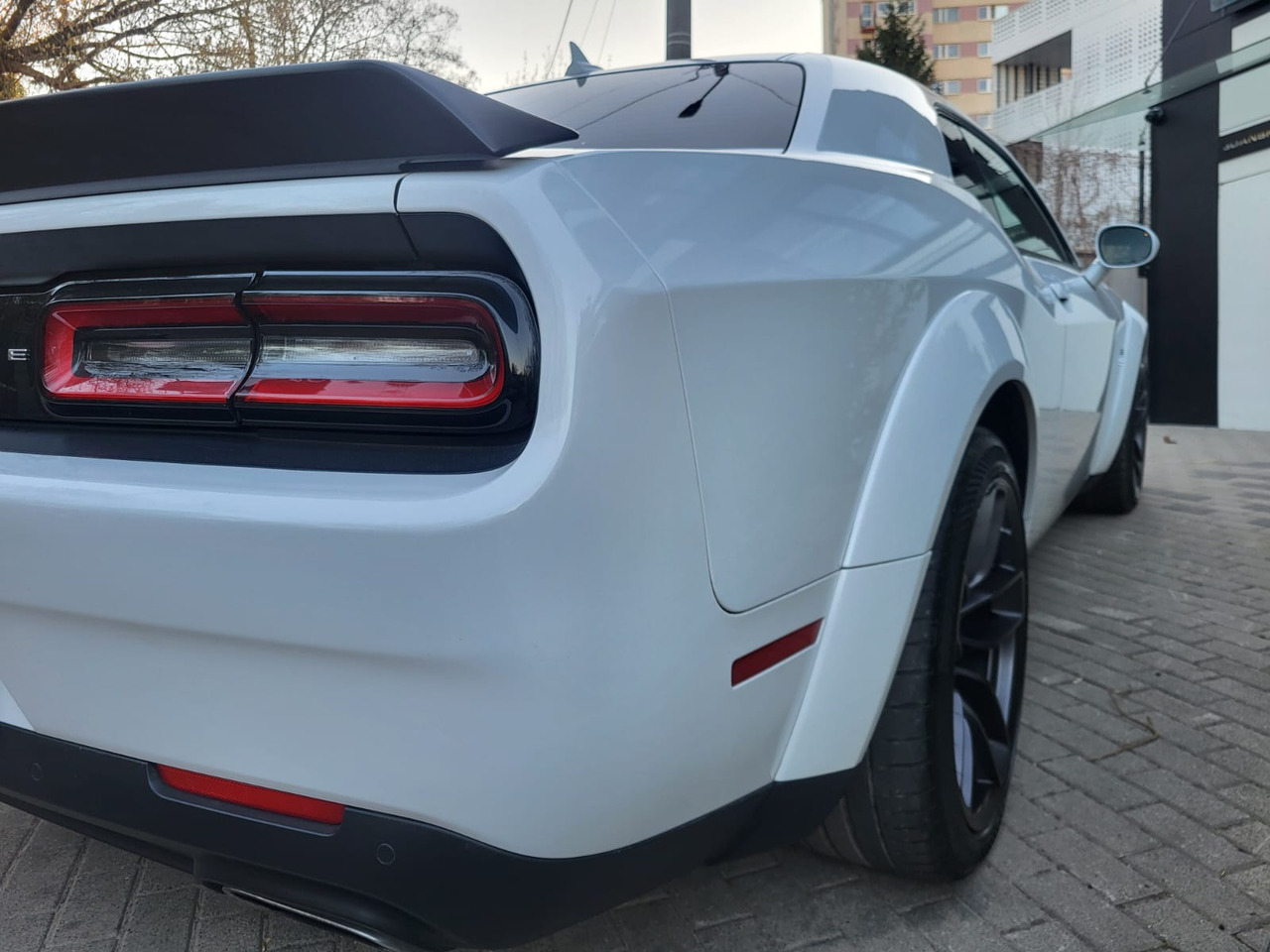 Dodge Challenger - Κουπέ αυτοκίνητο: φωτογραφία 4 Dodge Challenger - Κουπέ αυτοκίνητο: φωτογραφία 4