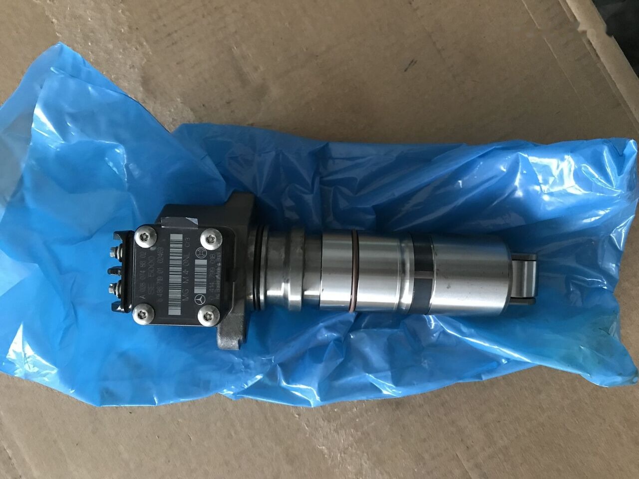 Bosch 2018 0280748802 Mercedes-Benz AXOR-ATEGO-ACTROS truck - Αντλία καυσίμου για Φορτηγό: φωτογραφία 1 Bosch 2018 0280748802 Mercedes-Benz AXOR-ATEGO-ACTROS truck - Αντλία καυσίμου για Φορτηγό: φωτογραφία 1