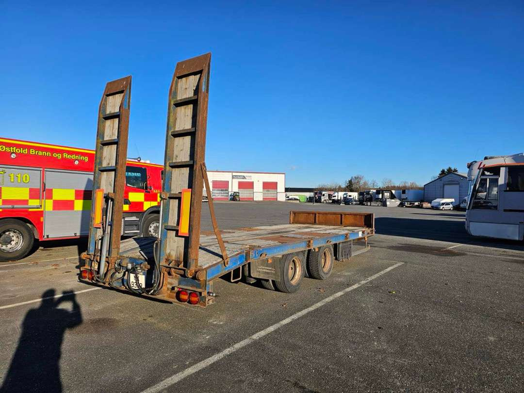 2006 Maskinhenger Zrust Trailer Zpt-18 EU-godkjent - Ρυμούλκα με χαμηλό δάπεδο: φωτογραφία 3 2006 Maskinhenger Zrust Trailer Zpt-18 EU-godkjent - Ρυμούλκα με χαμηλό δάπεδο: φωτογραφία 3
