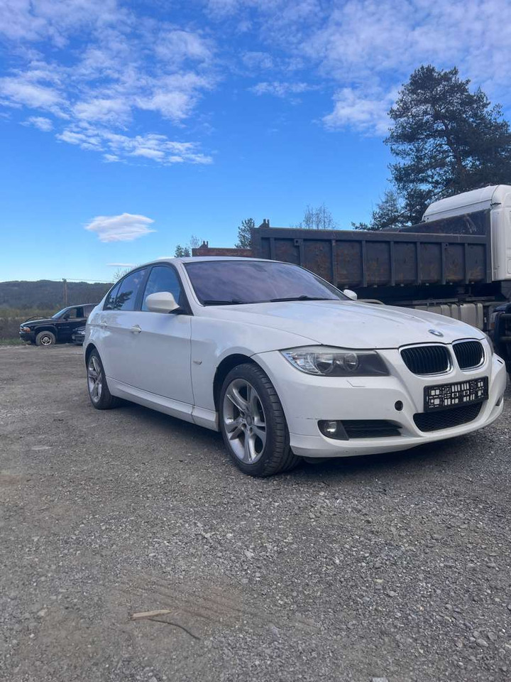 2009 BMW 316i Facelift (se mangellapp) - rep.-objekt - Λιμουζίνα/ Sedan: φωτογραφία 5 2009 BMW 316i Facelift (se mangellapp) - rep.-objekt - Λιμουζίνα/ Sedan: φωτογραφία 5