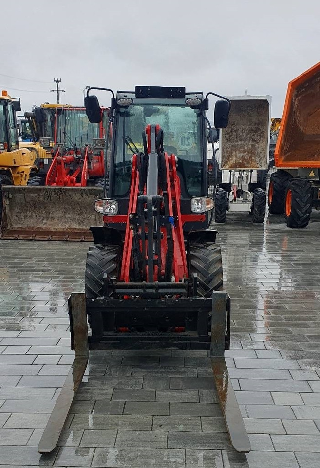 Schafer 4670 - Σπαστός φορτωτής: φωτογραφία 2 Schafer 4670 - Σπαστός φορτωτής: φωτογραφία 2